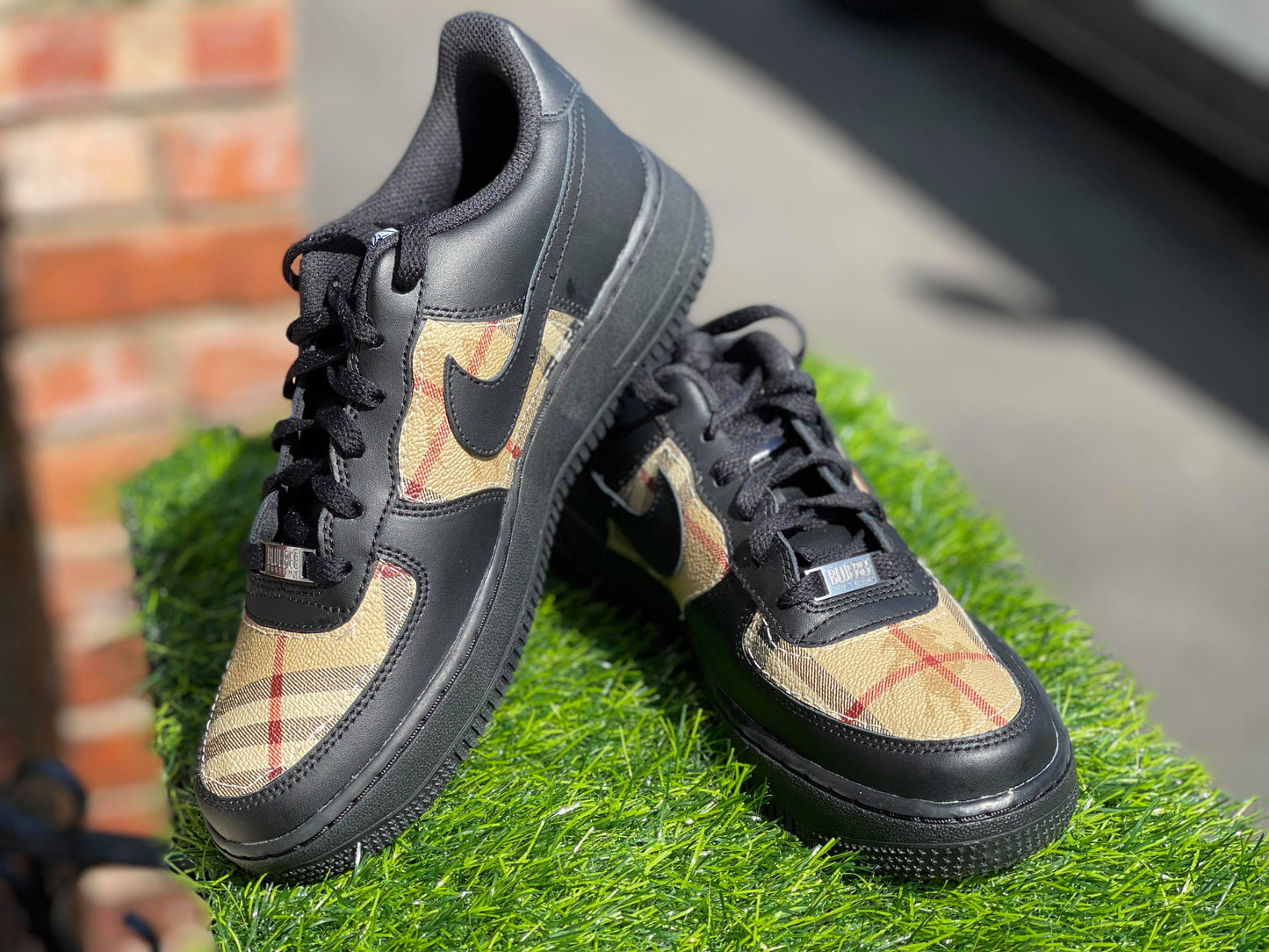 Custom Air Force 1 - bluebeecustoms