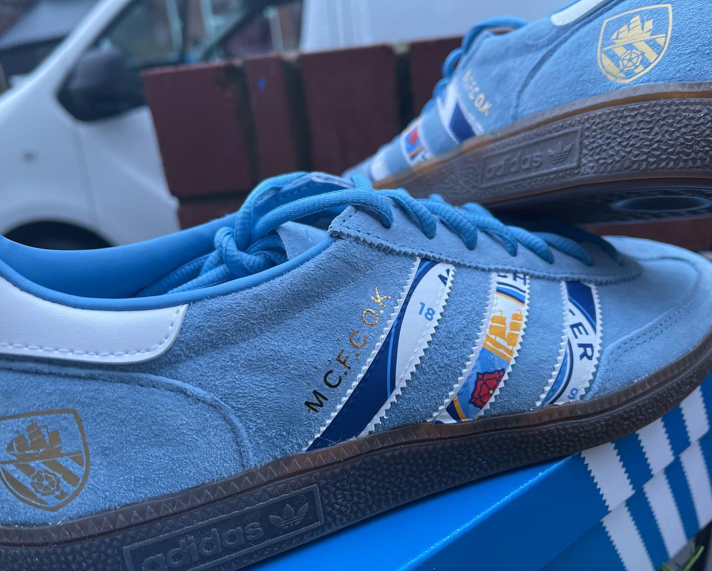 MCFC custom - bluebeecustoms