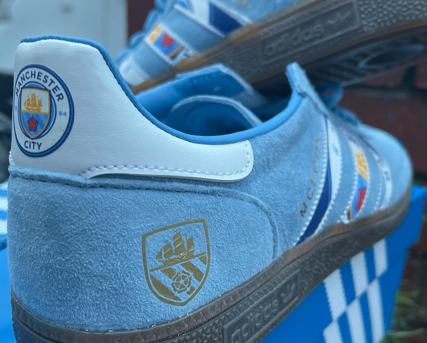 MCFC custom - bluebeecustoms