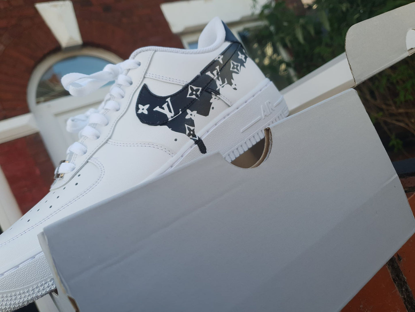 Custom Air Force 1 Black Drips - bluebeecustoms