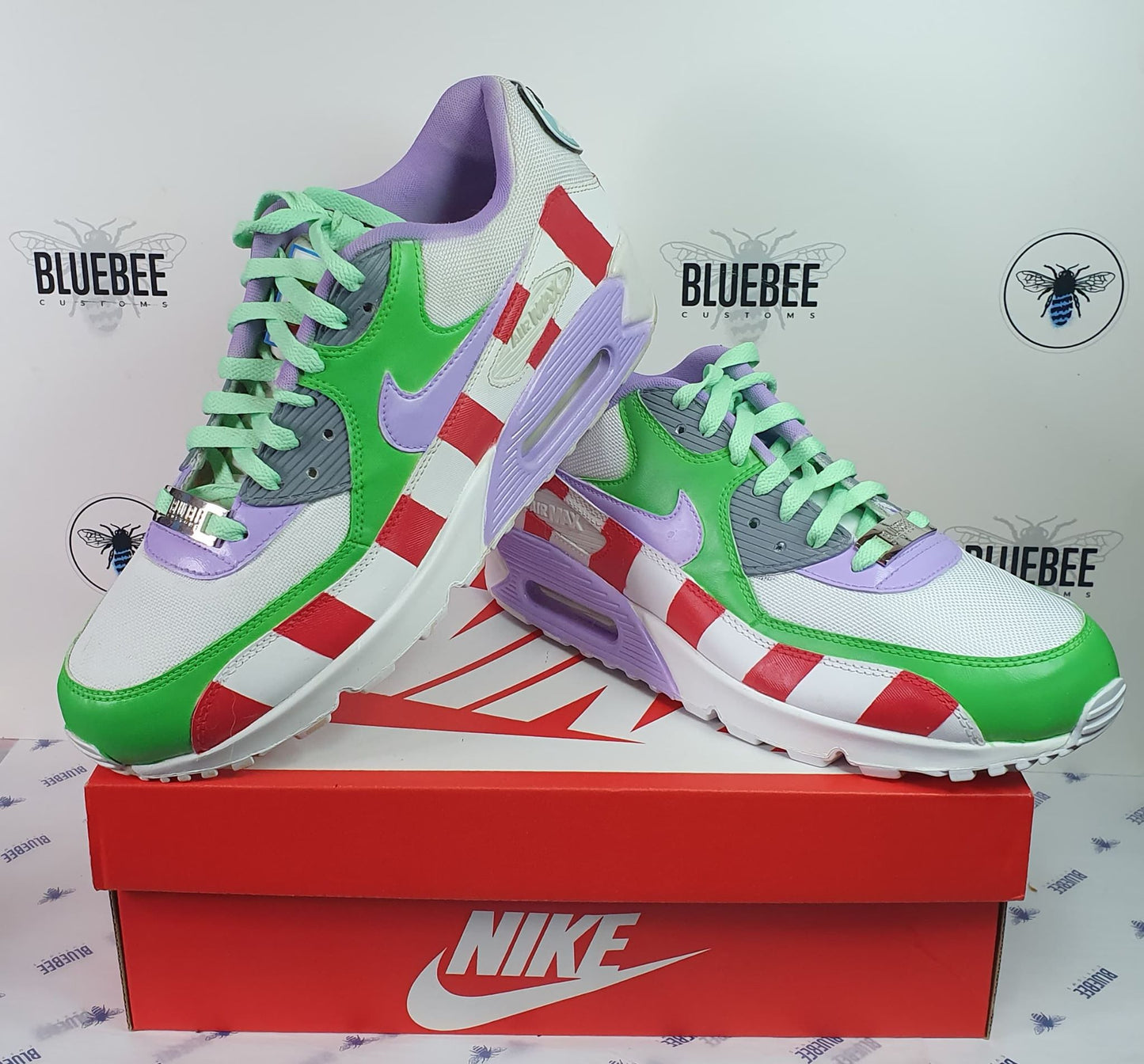 Custom  Air Max Toy Story Woody. - bluebeecustoms