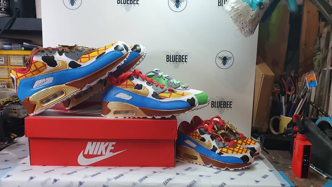 Custom  Air Max Toy Story Woody. - bluebeecustoms