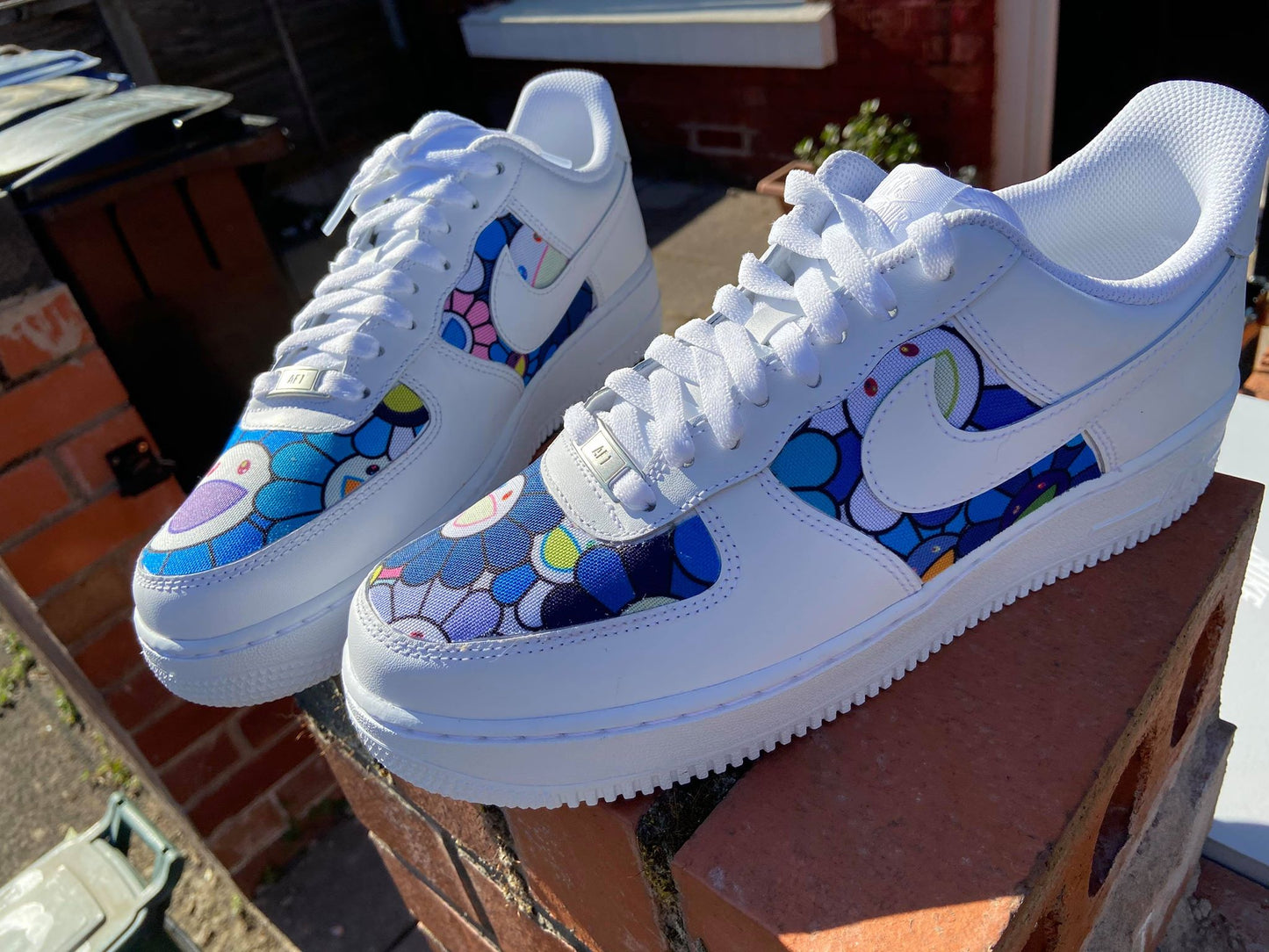 Custom Takashi Murakami - bluebeecustoms