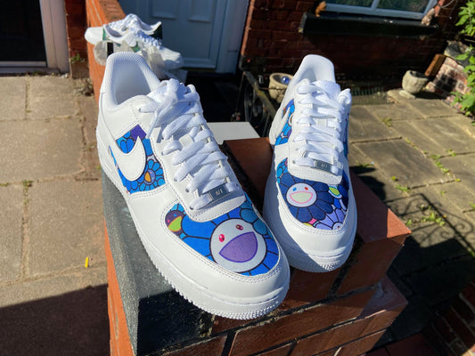 Custom Takashi Murakami - bluebeecustoms