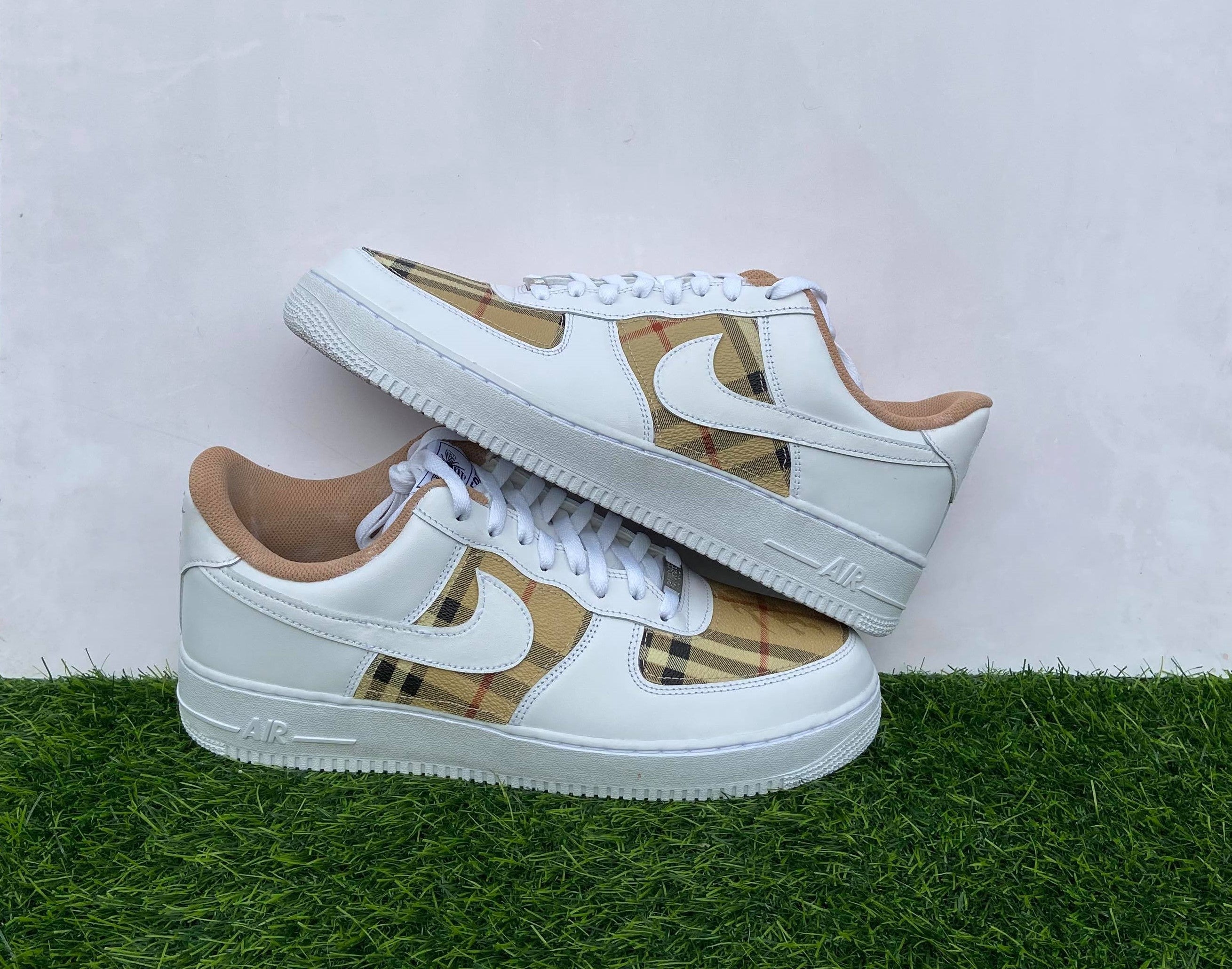 Air force 1 custom burberry hotsell