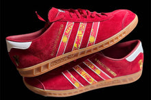 Load image into Gallery viewer, Manchester United Adidas Customs. - bluebeecustoms