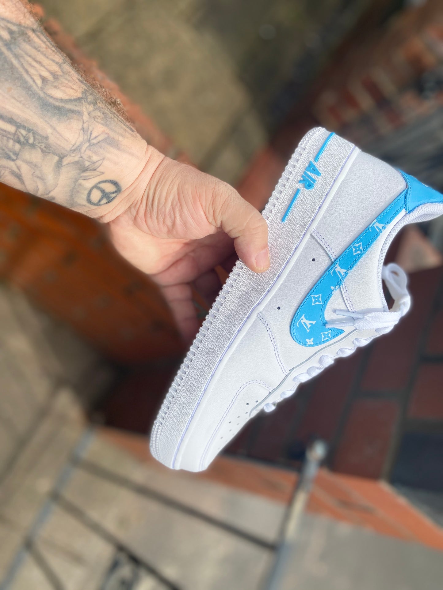 Baby blue LV swoosh - bluebeecustoms